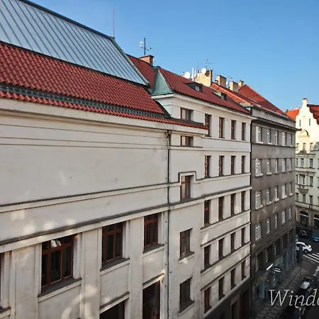 Women's Hall Of Fame * Prag